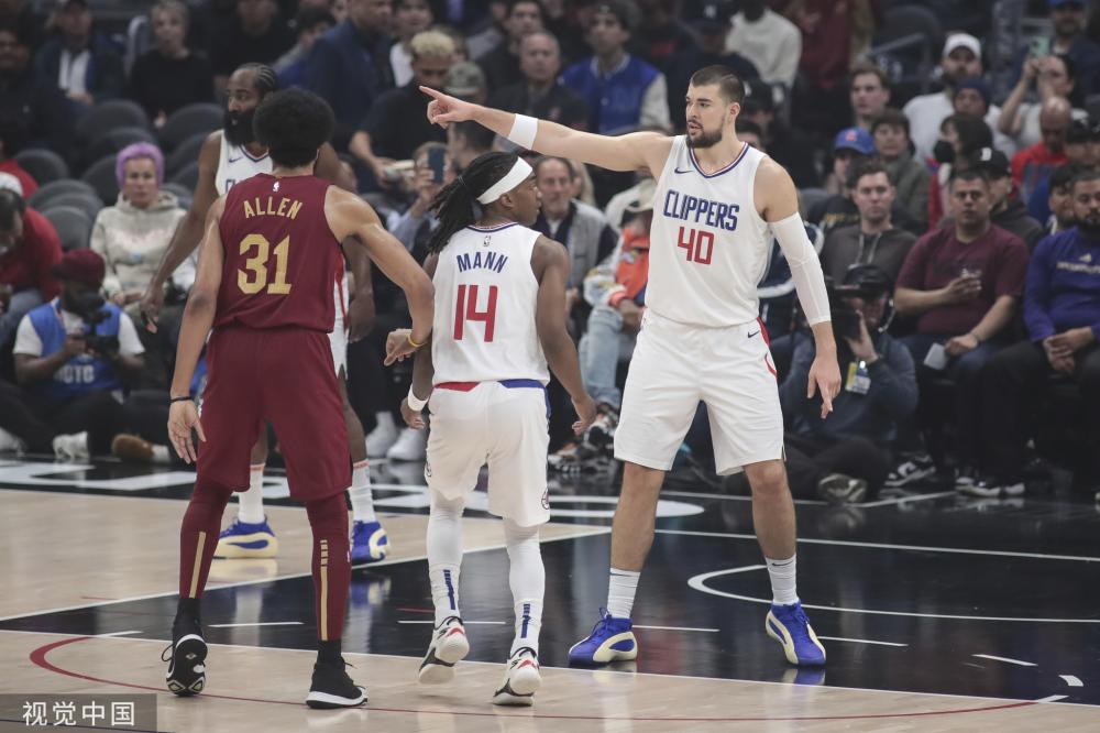 洞察力与持 洞察力与持